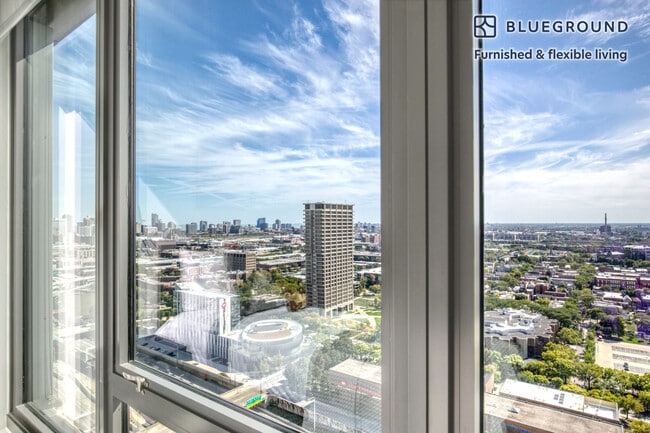 1035 W Van Buren St Unit SI FL29-ID437