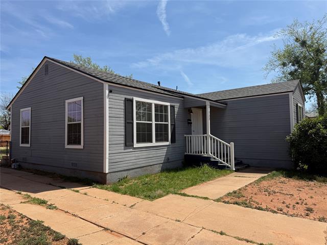 Photo - 733 S Crockett Dr