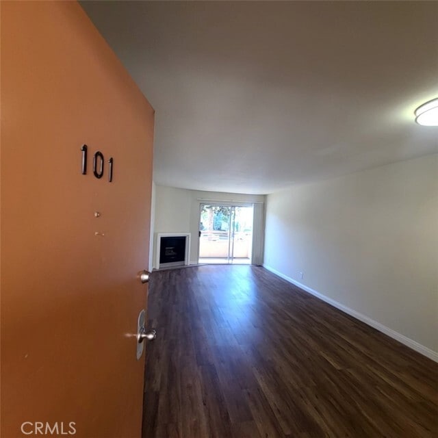 Building Photo - 5060 Kester Ave Unit 101 Rental