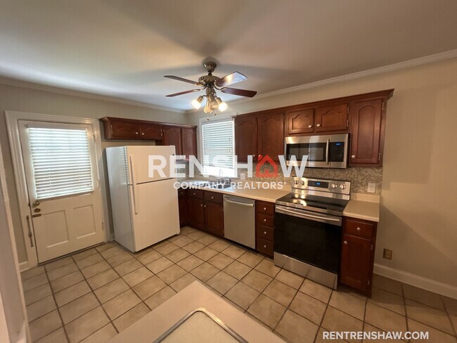 Photo - 244 Patterson St