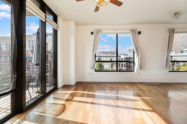 Photo - Park Place - 1 bed/1.5 bath/bonus room - P... Unit PP509