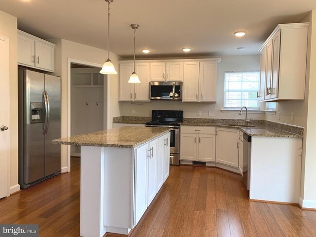 Photo - 6907 Lunette Ln