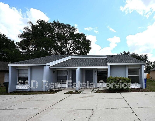 Building Photo - 1804 Crystal Grove Dr