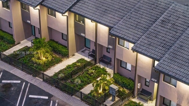 Building Photo - 4311 NW 115th Ave