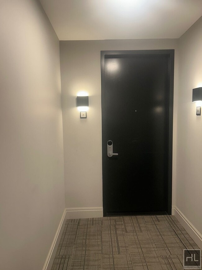 Building Photo - NORTHERN BOULEVARD Rental
