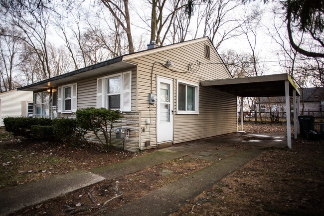 23 N. Main - 10631 Saratoga st