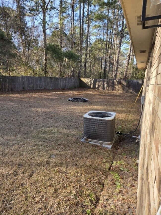 Photo - 182 Sequoia Cir