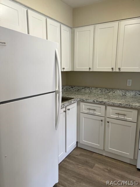 Photo - 952 NE 8th Ave