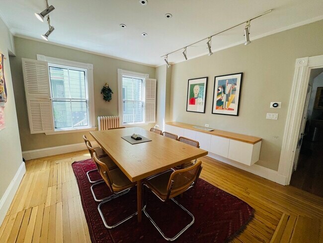Photo - 109 Hammond St