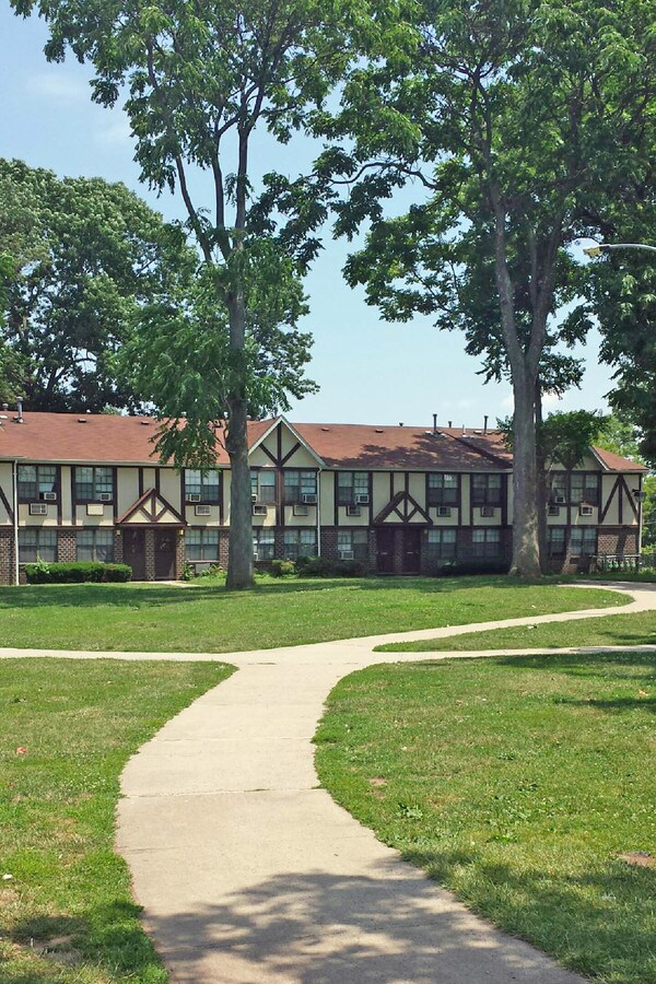 Photo - Liberty Village Apartments