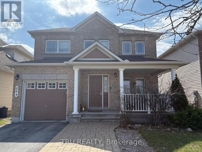 Photo - 684 Beatrice Dr