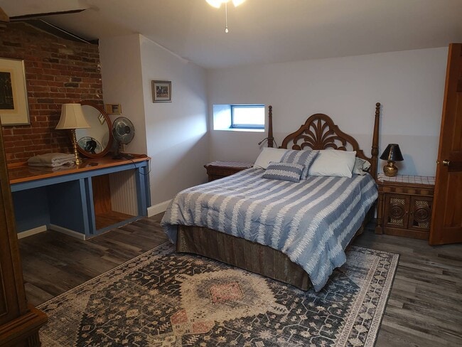 Photo - 117 Circular St