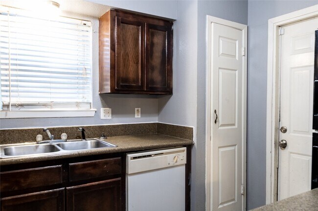 Photo - 8215 Lone Bridge Ln