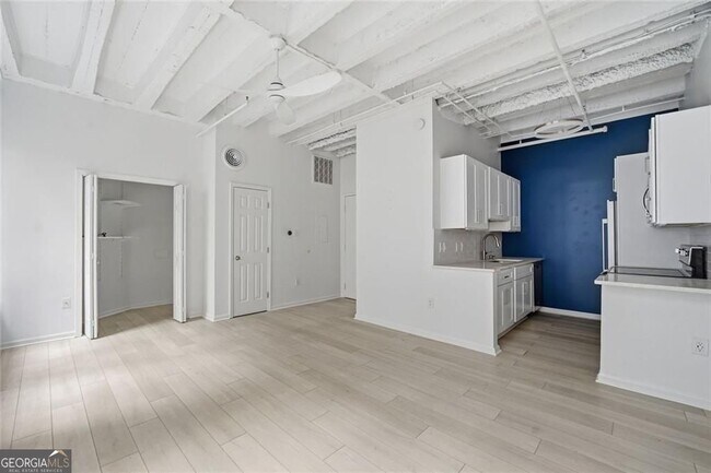 Photo - 32 Peachtree St Unit 1102