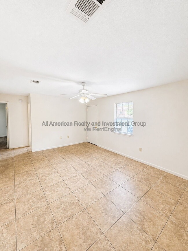 Photo - 816 Lark St Unit 8