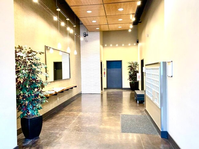 Entrada del edificio - 12334 31st Ave NE Unidad 403