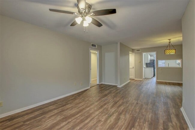 Photo - 1601 N Bryant St