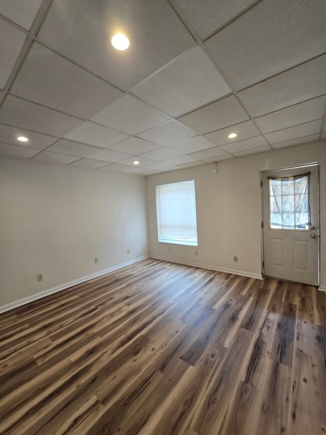 Photo - 635-639 Baldwin St Unit 637 Baldwin St Bridgeville PA 15017