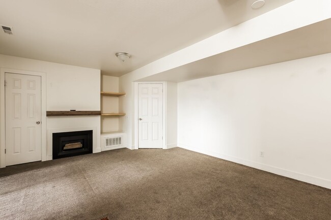 Photo - 3 Bedroom/1.5 Bathroom Condo in Provo