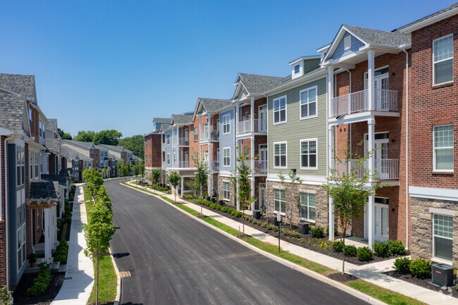 Photo - 511 North Broadway