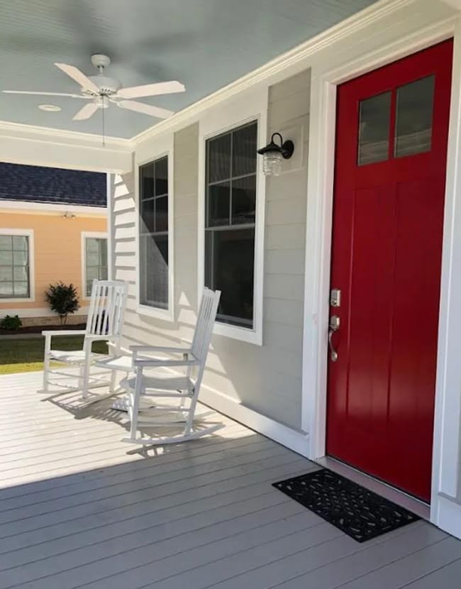 Photo - 225 Coach Light Way SW