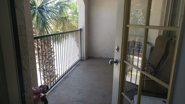 Balcony - 402 S Armenia Ave Unit 129
