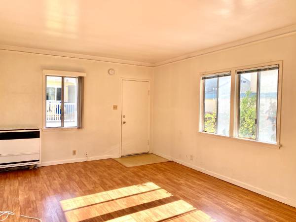 Building Photo - 1248 17th St Rental