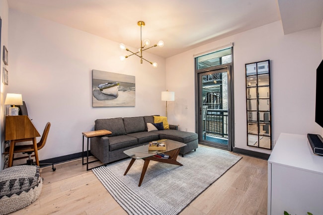 Photo - 5 Gadsdenboro St Unidad 213