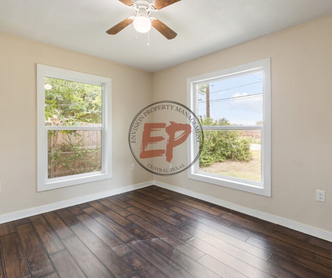 Photo - 4717 Meyers Ln Casa