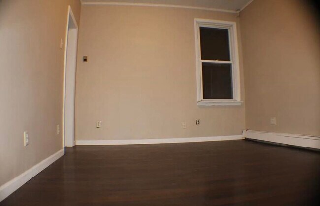 Photo - 22 E 29th St
