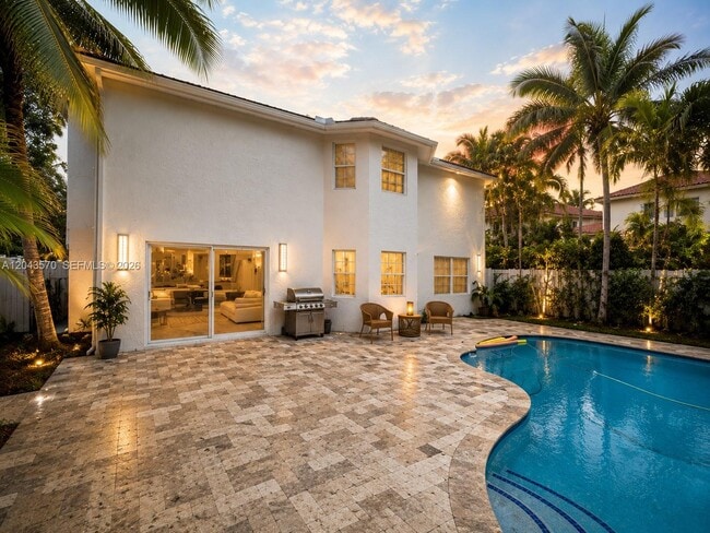 Photo - 85 Gables Blvd