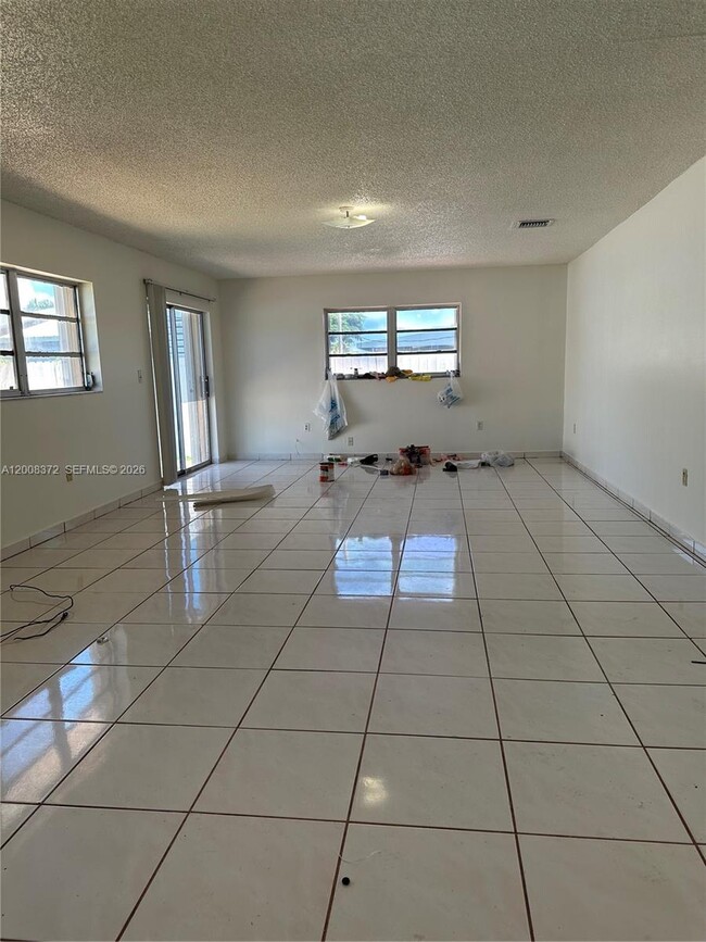 Photo - 3100 SW 103rd Ct