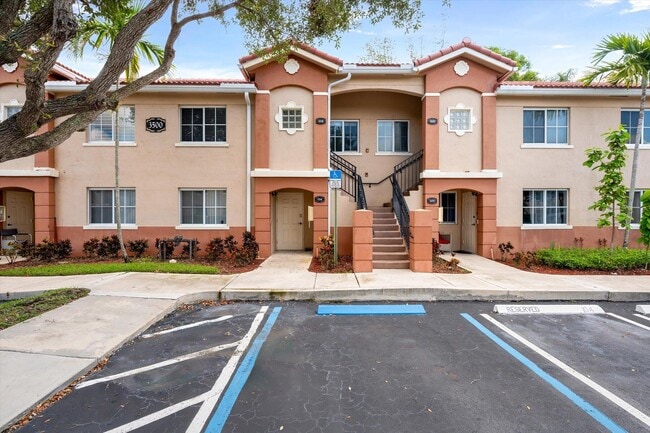 Photo - 3500 Briar Bay Blvd Unit 204