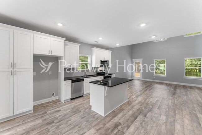 Photo - 1739 Walt Stephens Rd