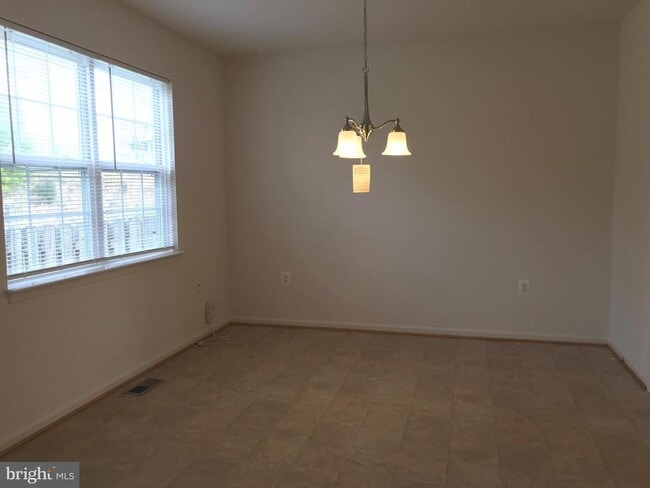 Photo - 411 Independence Dr