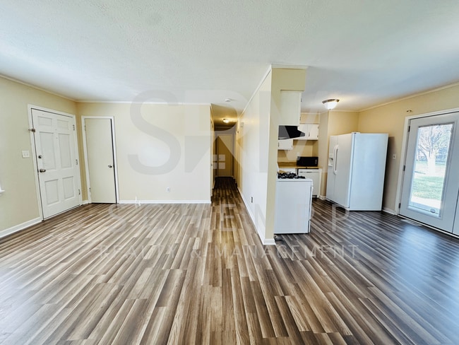 Photo - 710 Latimer Ave