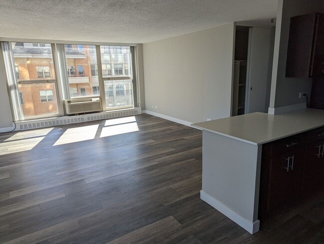 Photo - 5600 N Sheridan Rd Unit 5A