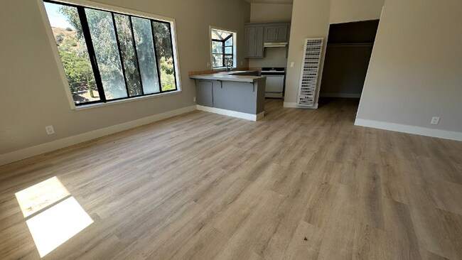 Photo - 43 Laureles Grade Unidad 3