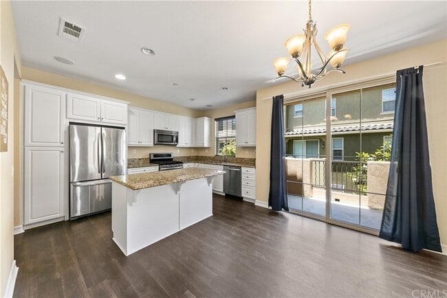 Photo - 1863 Hazel Ct