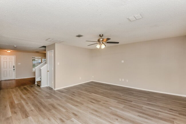 Photo - 10024 Chapel Rock Dr