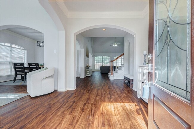 Photo - 1606 Barrington Hills Ln