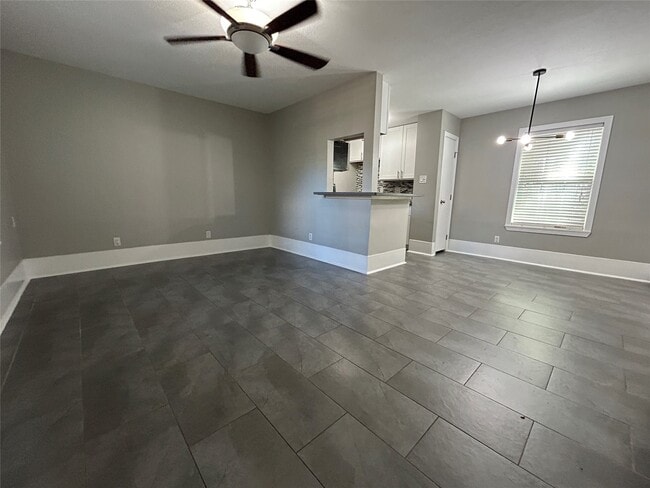 Photo - 5550 N Braeswood Blvd Unit 24