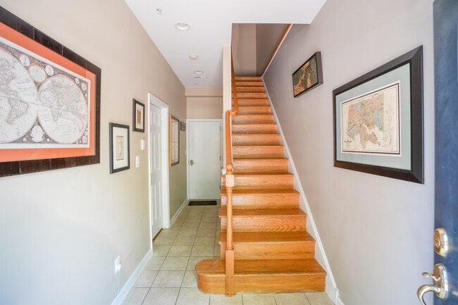 Photo - 219 S Fremont Ave