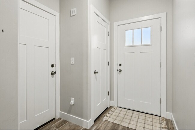Photo - 1547 W Pyrite Ln