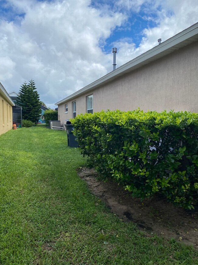Photo - Great 4 Bedroom 3 Bathroom Pool Home in In...