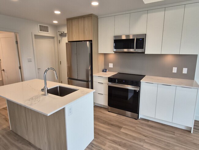 271 Wylie St