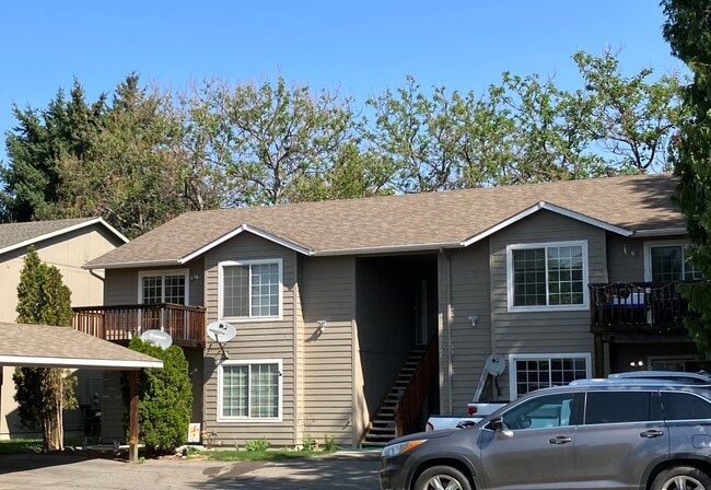 Building Photo - 1202 3rd St Unit 1202 3rd St. #4