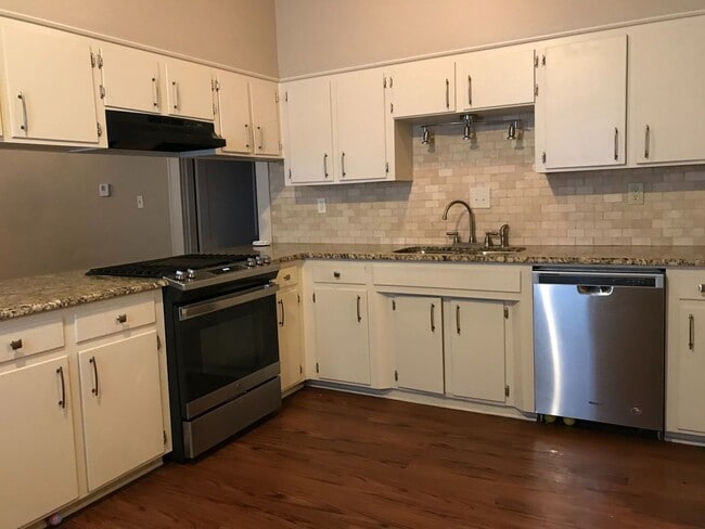 Photo - Super cute and updates throughout....