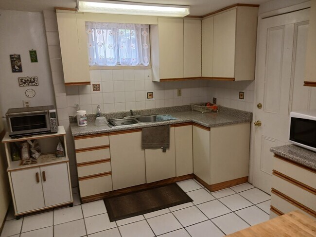 Photo - 42 Winston Park Blvd