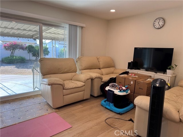 309 N Russell Ave